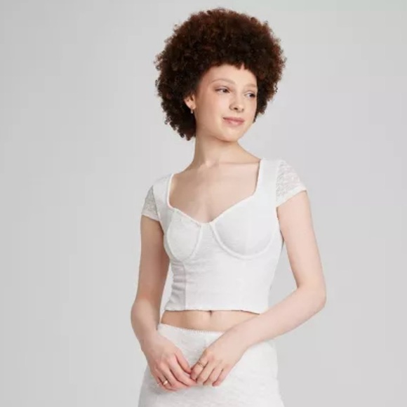 Wild Fable Women's Short Sleeve Lace Bustier T-Shirt Medium - Picture 2 of 3